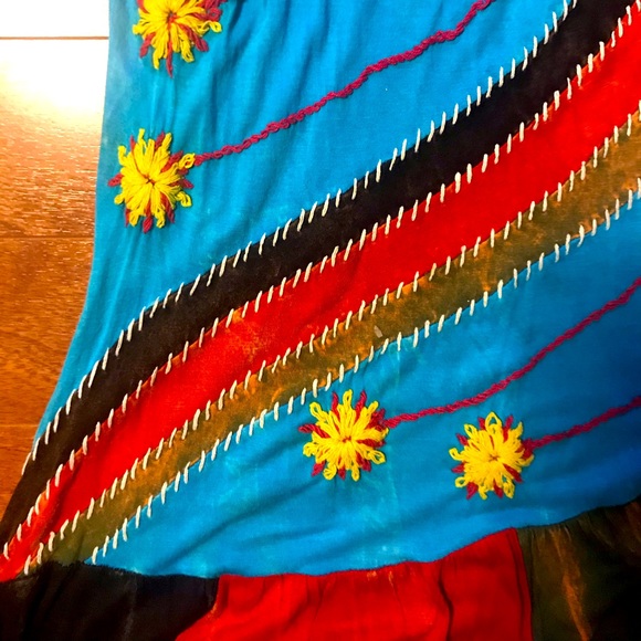 Rising International tank top - Picture 3 of 3